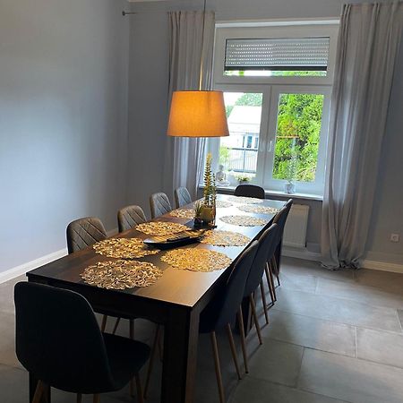 Villa Mariensiel 5 Schlafzimmer 2 Etagen Sande Bagian luar foto