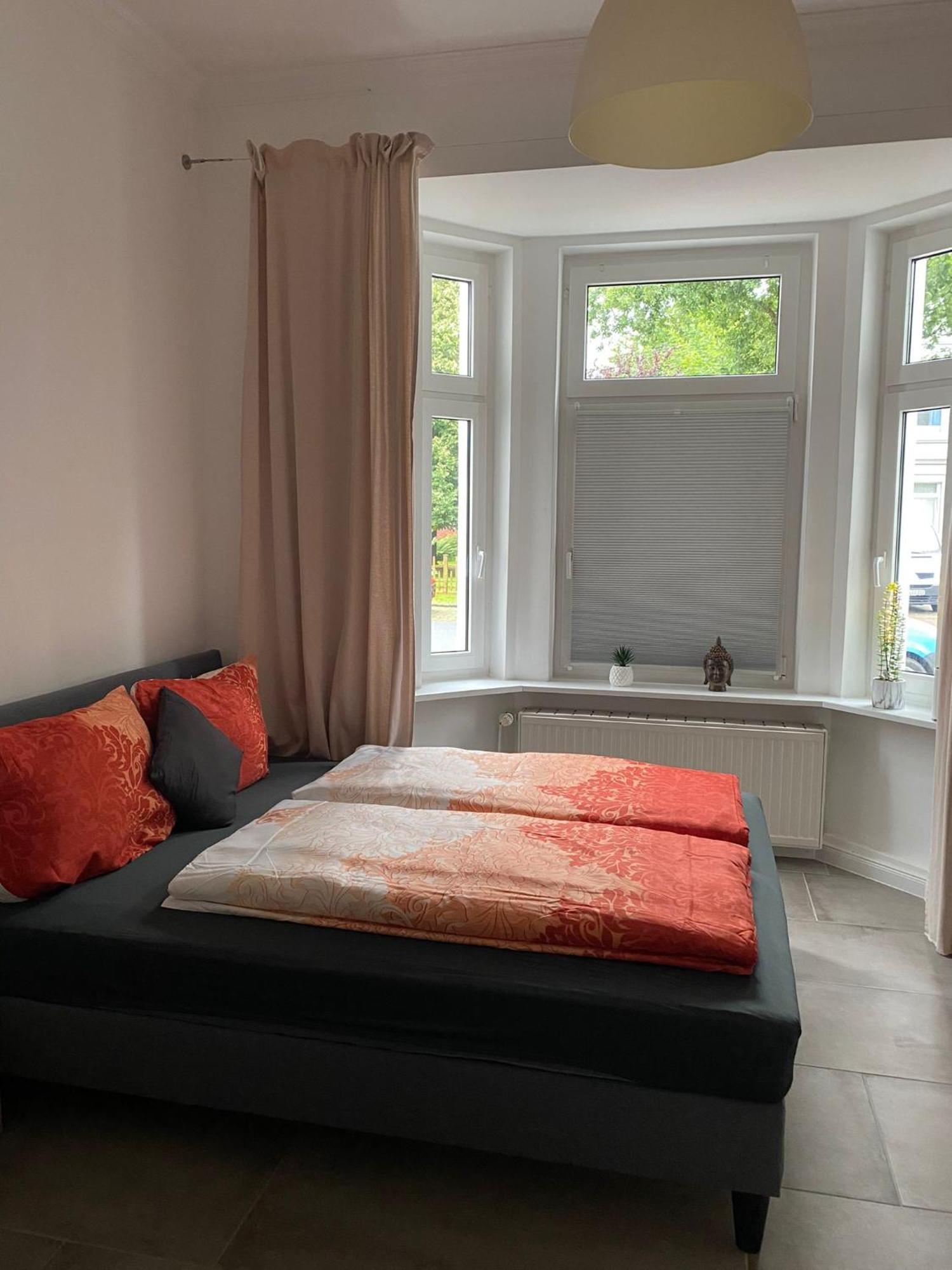 Villa Mariensiel 5 Schlafzimmer 2 Etagen Sande Bagian luar foto